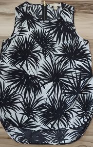Michael Kors sleeveless blouse. Size S.